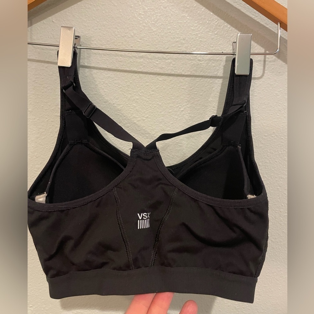 Victoria's Secret Black Zip-Front Sports Bra - Picture 5 of 5